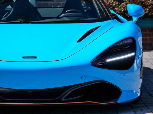 2018 McLaren 720S Luxury