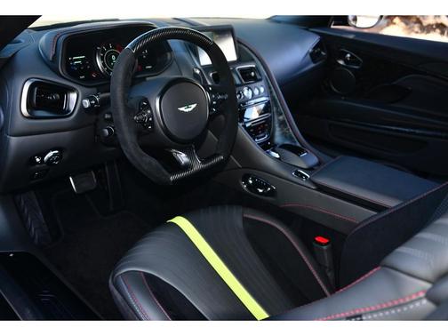 2019 Aston Martin DB11 AMR