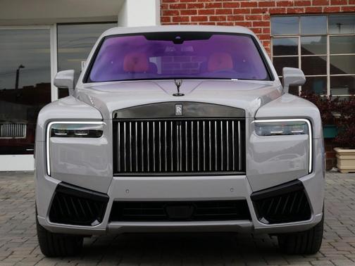 2026 Rolls-Royce Cullinan 