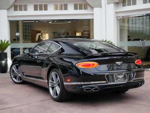 2023 Bentley Continental GT V8