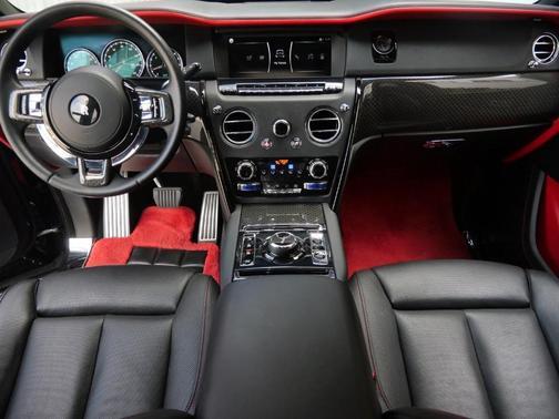 2020 Rolls-Royce Cullinan Base
