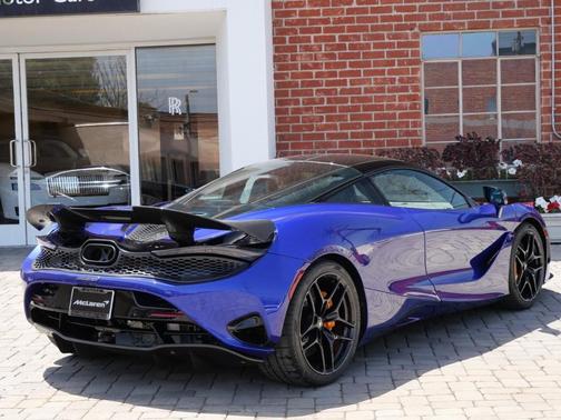 2024 McLaren 750S