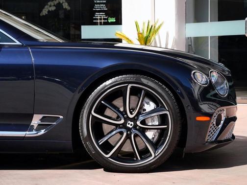 2022 Bentley Continental GT V8