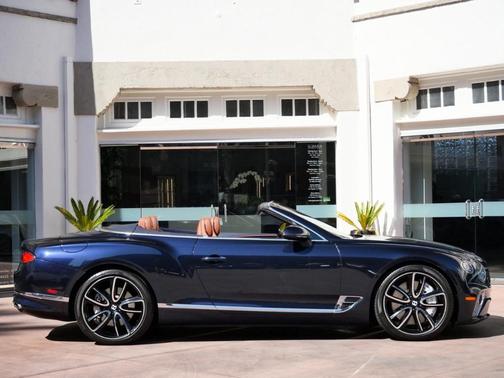 2022 Bentley Continental GT V8
