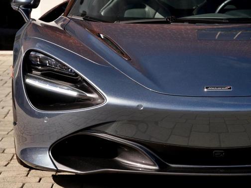 2018 McLaren 720S Luxury