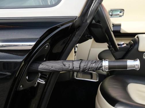 2010 Rolls-Royce Phantom Drophead Coupe Base