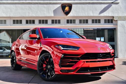 2019 Lamborghini Urus 