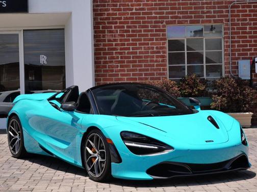2022 McLaren 720S Performance