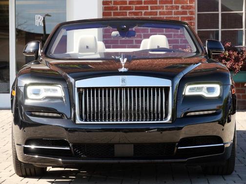 2018 Rolls-Royce Dawn Base