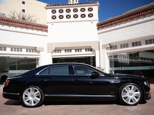 2026 Bentley Flying Spur Azure