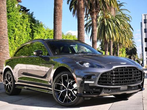 2026 Aston Martin DBX 707