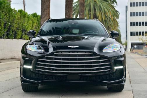 2023 Aston Martin DBX 707