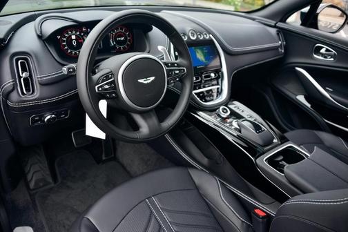 2023 Aston Martin DBX 707