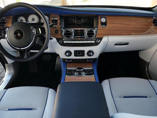 2019 Rolls-Royce Wraith 