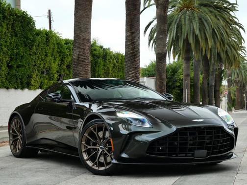 2025 Aston Martin Vantage 