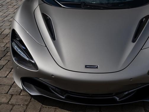 2020 McLaren 720S Performance