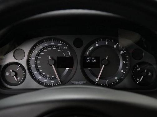 2016 Aston Martin DB9 GT