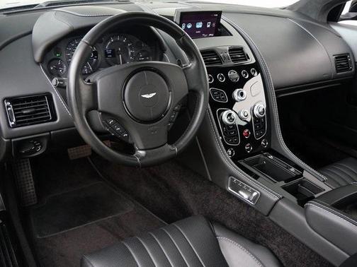 2016 Aston Martin DB9 GT
