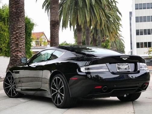 2016 Aston Martin DB9 GT