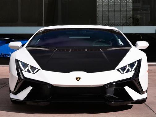 2023 Lamborghini Huracan Tecnica 