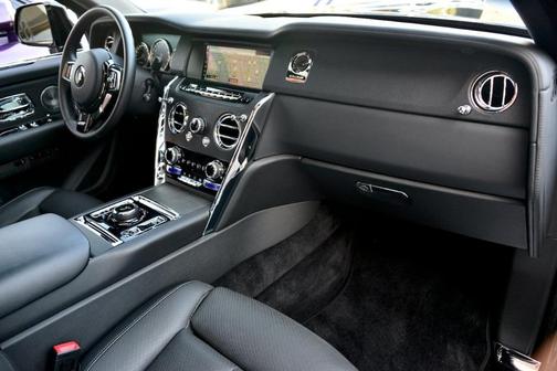 2019 Rolls-Royce Cullinan Base