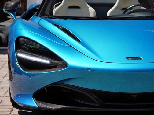 2019 McLaren 720S Luxury