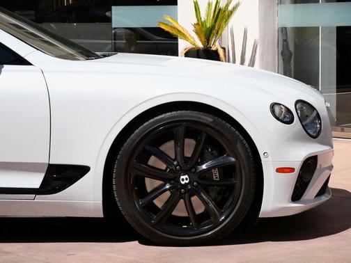 2022 Bentley Continental GT V8