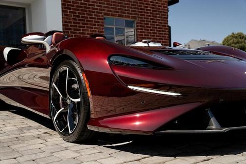 2021 McLaren Elva