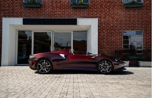 2021 McLaren Elva