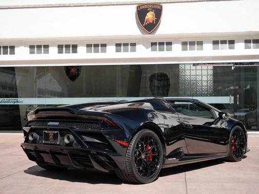 2020 Lamborghini Huracan EVO