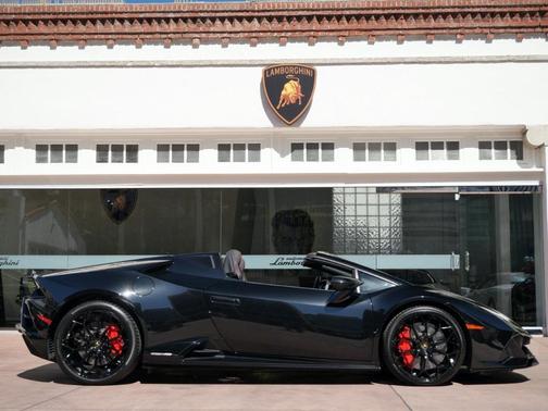 2020 Lamborghini Huracan EVO