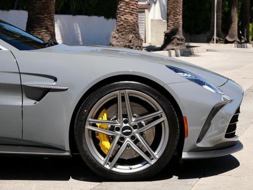 2026 Aston Martin Vantage