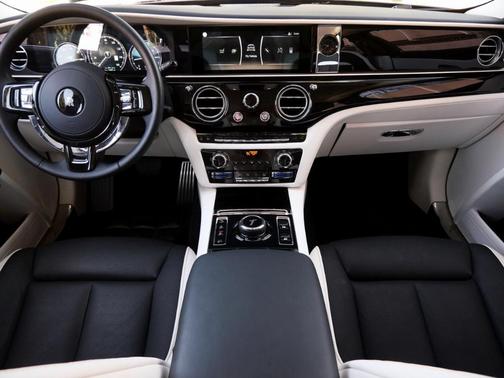 2021 Rolls-Royce Ghost