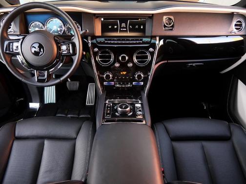 2021 Rolls-Royce Cullinan 