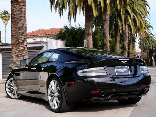2015 Aston Martin DB9 Carbon Edition