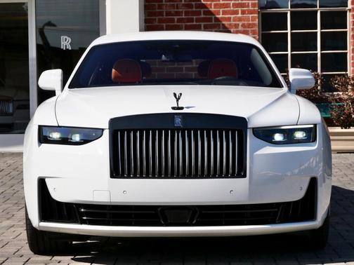 2025 Rolls-Royce Ghost