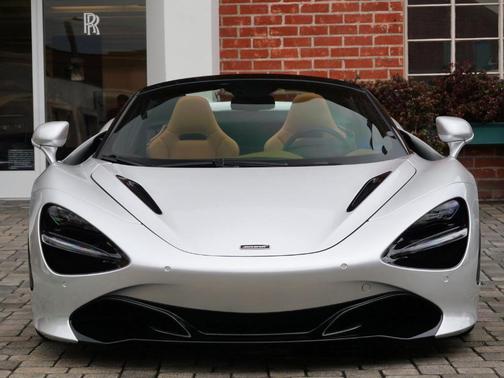 2020 McLaren 720S Luxury
