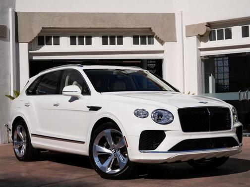 2025 Bentley Bentayga Hybrid V6
