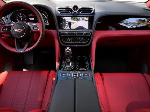 2024 Bentley Bentayga