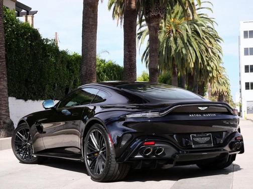 2025 Aston Martin Vantage