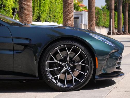 2026 Aston Martin Vantage 