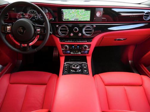 2022 Rolls-Royce Ghost 