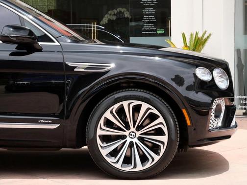 2023 Bentley Bentayga Azure