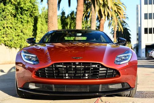 2021 Aston Martin DB11 Volante