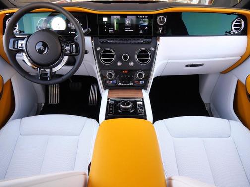 2026 Rolls-Royce Cullinan 