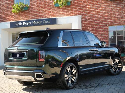 2026 Rolls-Royce Cullinan 