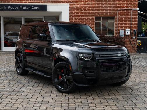 2025 Land Rover Defender P400 X