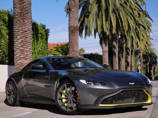 2020 Aston Martin Vantage Base