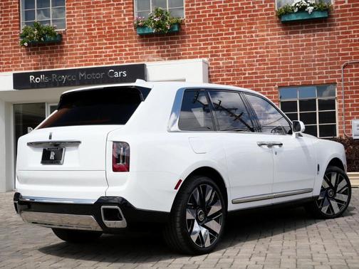 2025 Rolls-Royce Cullinan