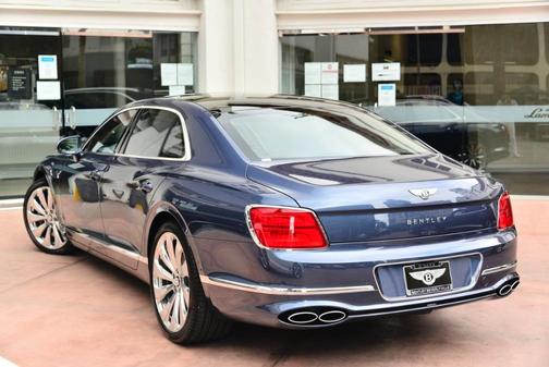 2021 Bentley Flying Spur V8